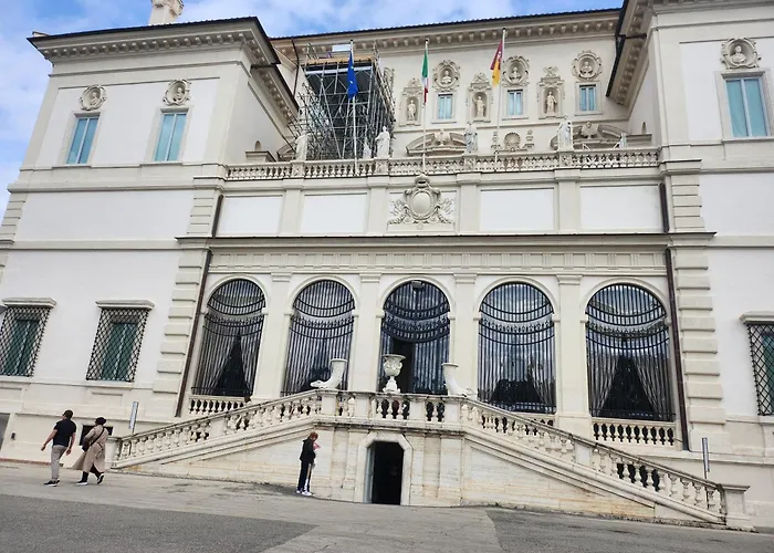 Charming Near Borghese Rom