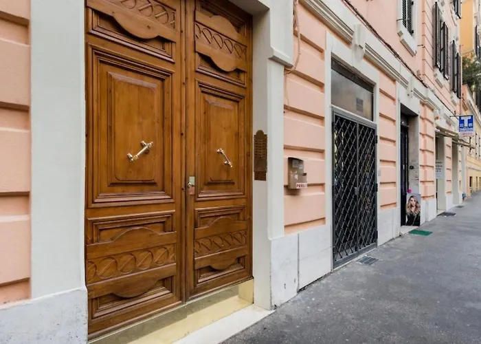 Charming Near Borghese Apartment *